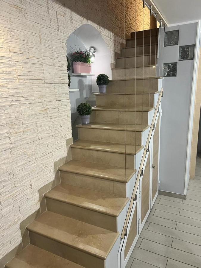 Otto Suite Catánia Buitenkant foto