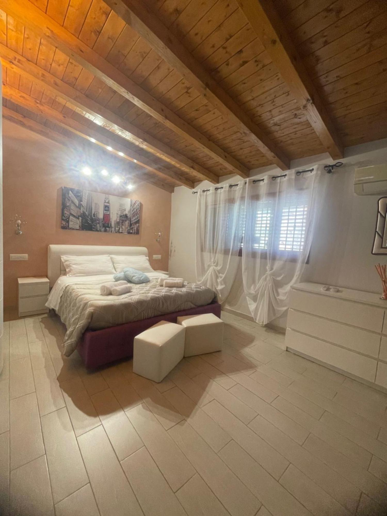 Otto Suite Catánia Buitenkant foto